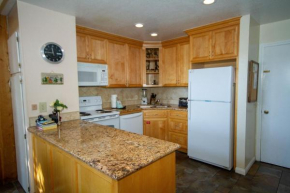 Mammoth Ski & Racquet Club #55, pet friendly